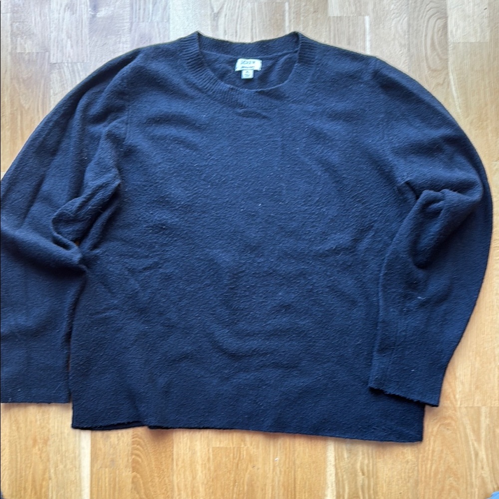 Woman’s JCrew extra soft Black Sweater